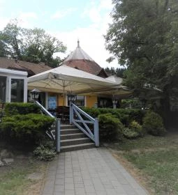 Május 1 Söröző & Étterem