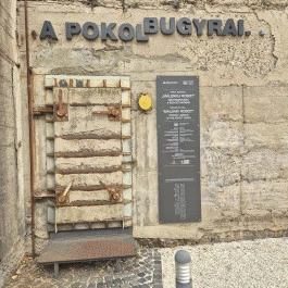 Málenkij Robot Emlékhely, Budapest - Külső kép