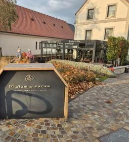 Malom & Kacsa - Bisztró, Kávézó & Rendezvényház