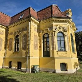 Malonyai kastély Halásztelek - Külső kép