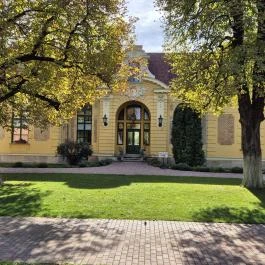 Malonyai kastély Halásztelek - Külső kép