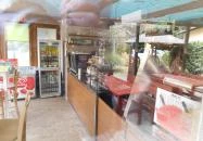 Mama Celestina Büfé Bajót