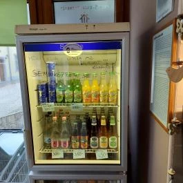 Mama Celestina Büfé Bajót - Belső