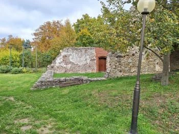 Mámai templomrom Balatonfűzfő