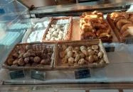 Mandula Cukrászda Sukoró