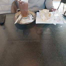 Mandula Cukrászda Sukoró - Étel/ital