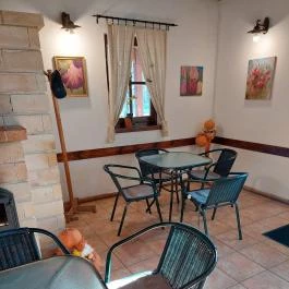 Mandula Cukrászda Sukoró - Belső