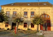 Mánfai Elvonulási Központ & Alkotóház Mánfa