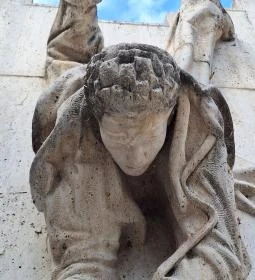 Mansfeld Péter dombormű 