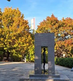  Mansfeld Péter park