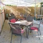 Mányi Cukrászda Mány - Külső kép