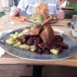 Margaréta Étterem & Panzió Zomba - Étel/ital