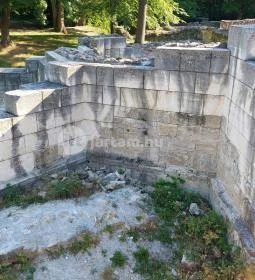 Margitszigeti Ferences kolostor romjai 