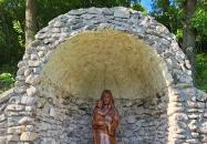 Mária emlékhely Vágáshuta