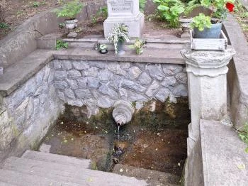 Mária-forrás Kács