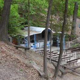 Mária-kegyhely, Szentkút, Pilisszentkereszt - Külső kép