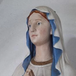 Mária-kegyhely, Szentkút, Pilisszentkereszt - Belső