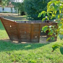 Mária-kert Erd?kürt - Egyéb