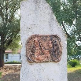 Mária-kert Erd?kürt - Egyéb