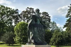Mária Terézia szobor Gödöllő