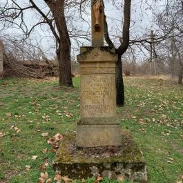 Máriakönnye - Vodica kegyhely Baja - Külső kép