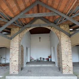 Máriakönnye - Vodica kegyhely Baja - Külső kép