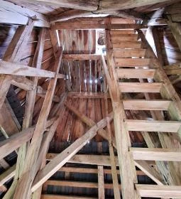 Márokpapi református templom