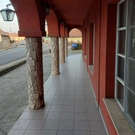 Márvány Étterem , Süttő - Külső kép