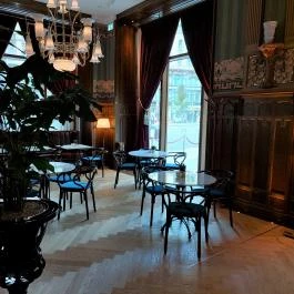 Matild Café & Cabaret Budapest - Belső