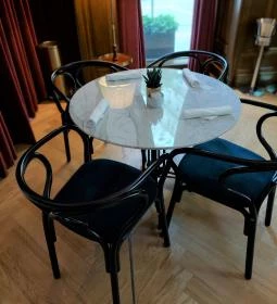 Matild Café & Cabaret