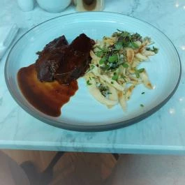 Matild Café & Cabaret Budapest - Étel/ital