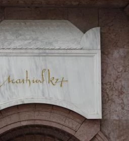 Mátyás király emlékmű