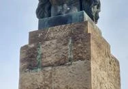 Mátyás király fejszobra Visegrád