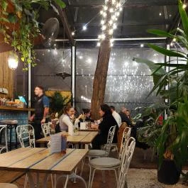 Mazel Tov Budapest - Belső