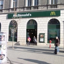 McDonald's - Bethlen Gábor utca Budapest - Külső kép