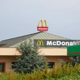 McDonald's - Garibaldi utca Budaörs - Külső kép