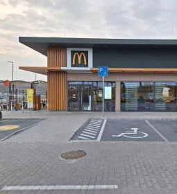 McDonald's, Maglód