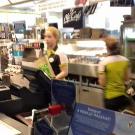 McDonald's - Széll Kálmán tér Budapest - Belső