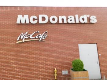 McDonald's - Tesco Budaörs Budaörs