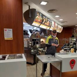 McDonald's - Topánka utca Budapest - Belső