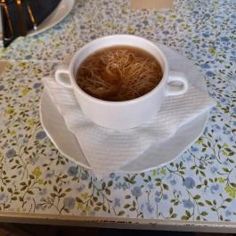 MgTels Pizzéria & Kisvendéglő Budapest - Étel/ital