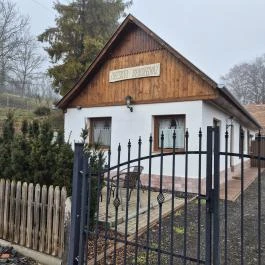 Mecskei Vendégházak, Erdősmecske - Külső kép