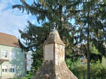 Megbékélési emlékmű Jászfényszaru