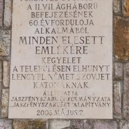 Megbékélési emlékmű Jászfényszaru - Egyéb