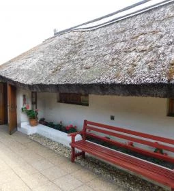 Megyeri Fivérek Borkápolna