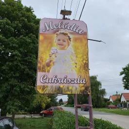 Melódia Cukrászda Seregélyes - Egyéb