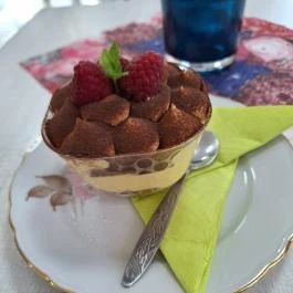 Melódia Cukrászda Seregélyes - Étel/ital