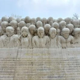 Memento: Az 1945–56 között kivégzettek emlékműve, Budapest - Egyéb