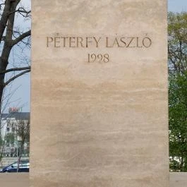 Memento: Az 1945–56 között kivégzettek emlékműve, Budapest - Egyéb