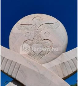 Mementó Szmolenszkért emlékmű